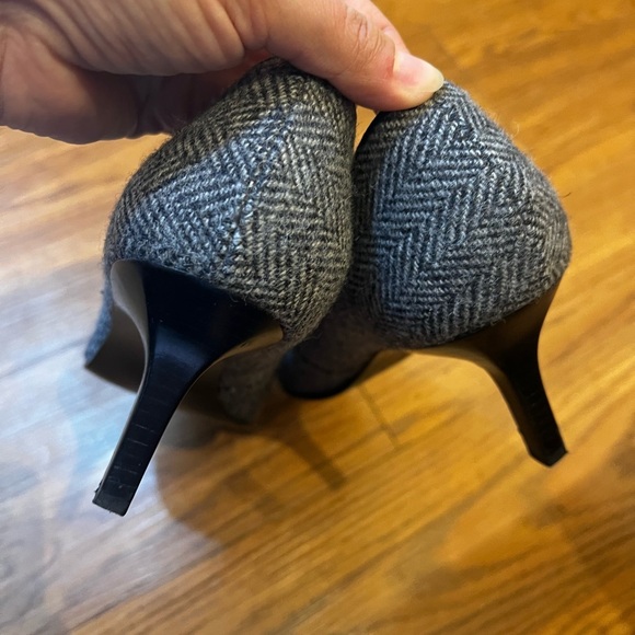 Ralph Lauren Womens Gray & Black Tassel Shoes Heels Pump US 8 - Picture 8 of 10